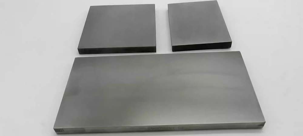 Stainless Steel Plate Supplier in UK