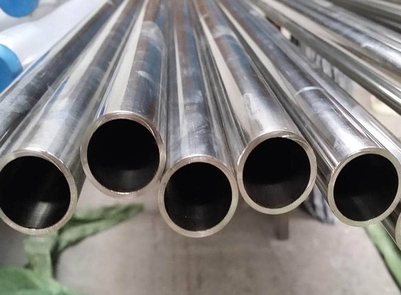 Alloy Steel Pipes & Tubes