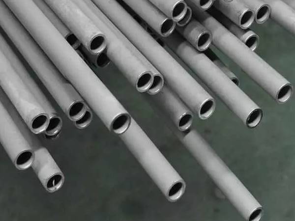 X2CrNi12 Welded Pipes
